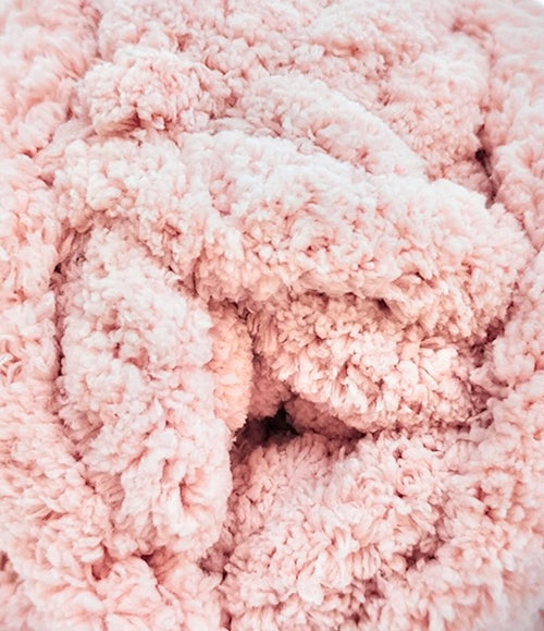 Unreal Chenille Queen Size 220g